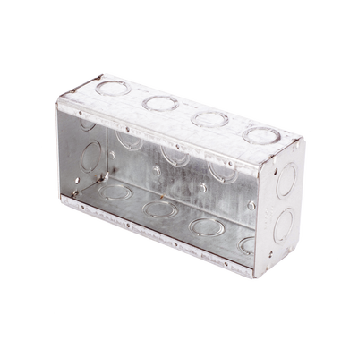 Caja Multigang de 4 Gangs,/ Profundidad de 2-1/2"/ 20 TKO (1/2"- 3/4"). | HUB-693