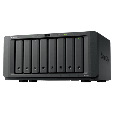 NAS DiskStation DS1825+ | 8 Bahías | AMD Ryzen V1500B | 8 GB DDR4 ECC | Hasta 2,239 MB/s Lectura | 2 Puertos 2.5GbE | Expansión PCIe 3.0 | Compatible con 10GbE y 25GbE | Caché SSD M.2 | Synology DSM. | DS1825+