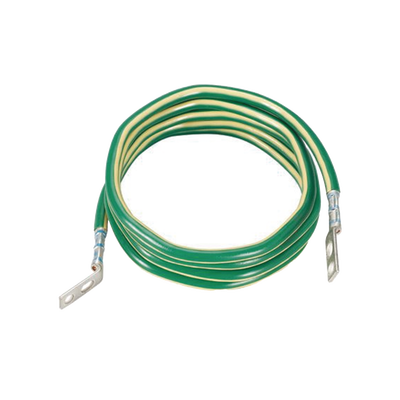 Jumper para Aterrizar Equipos, 6 AWG, con Terminal Doblada a 45 Grados (LCC6-14JAWH-L) Para Conexión a Tierra y Terminal Recta (LCC6 - 14JAW-L) Para Equipos , 2.4 m de Largo | GJ696UH