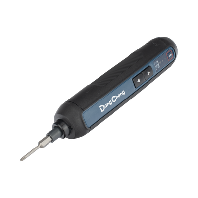 Destornillador Inalámbrico Recargable 4V / Batería 2.0Ah / Par Máximo 5.0 Nm / Portabrocas Hexagonal 1/4 in / 8 Puntas Magnéticas con Estuche | DCP-L045E